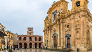 Scopri di più sull'articolo Addio al “mordi e fuggi”: l’estate 2026 in Sicilia è all’insegna del turismo esperienziale